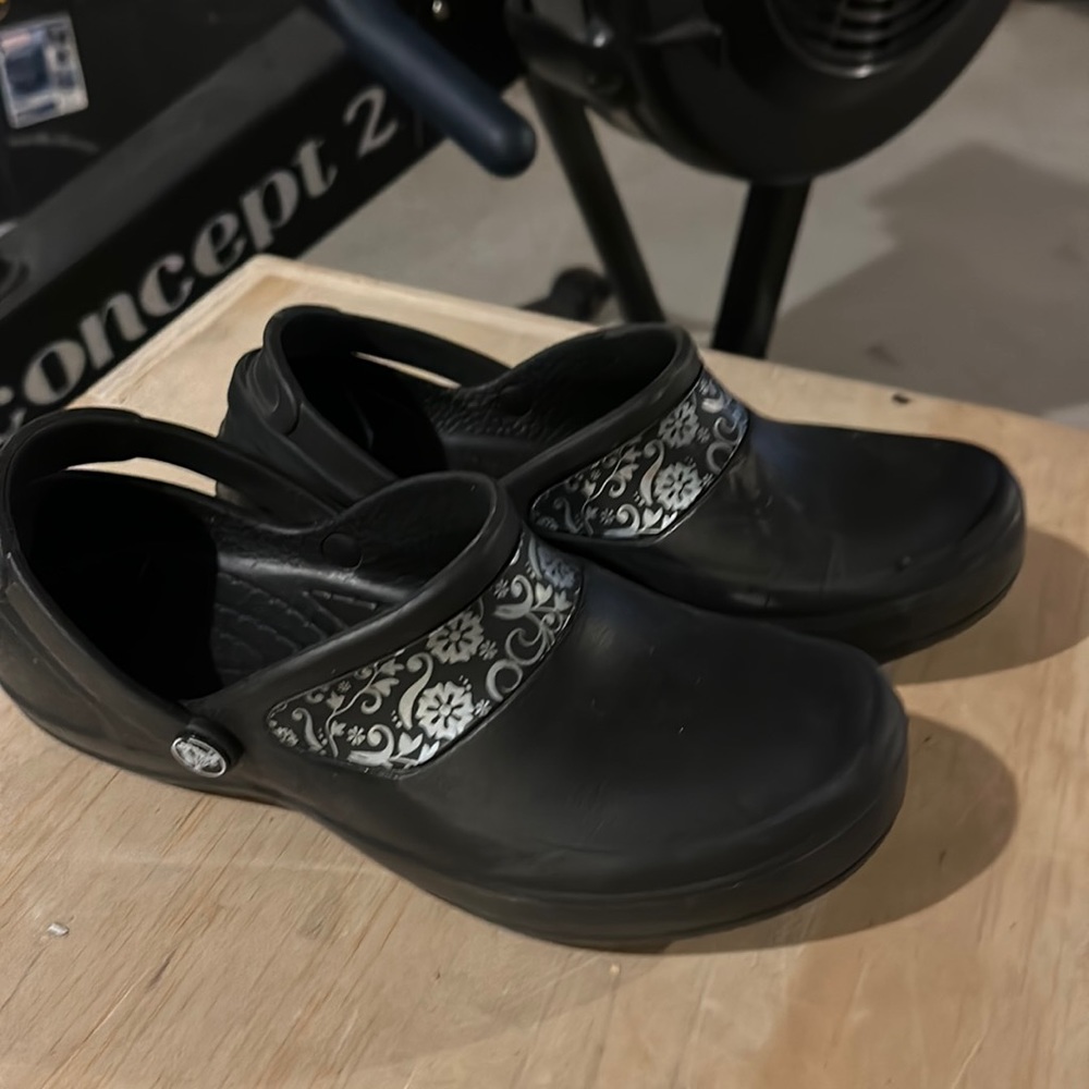 COPY - Crocs
